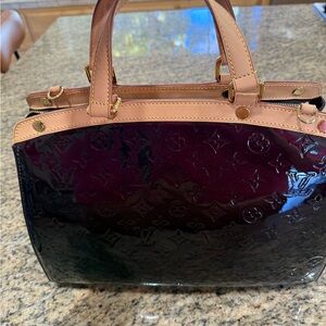 ouis Vuitton Vernis Brea MM Amarante Patent Leather Satchel